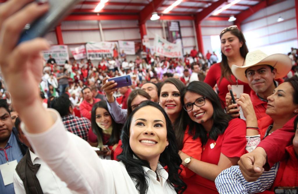 Toma De Protesta De Alejandra Del Moral Vela Y Dar O Zacar As Capuchino